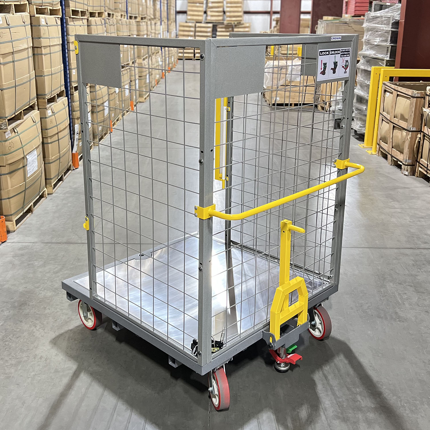 Cage Carts & Aluminum Deck Order Picker Carts